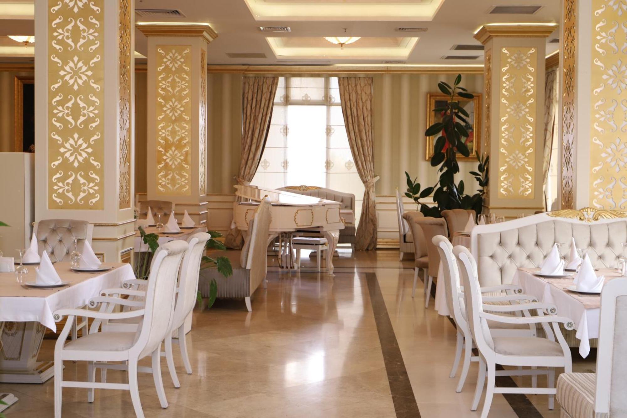 Ayan Palace Hotel Tovuz Екстериор снимка