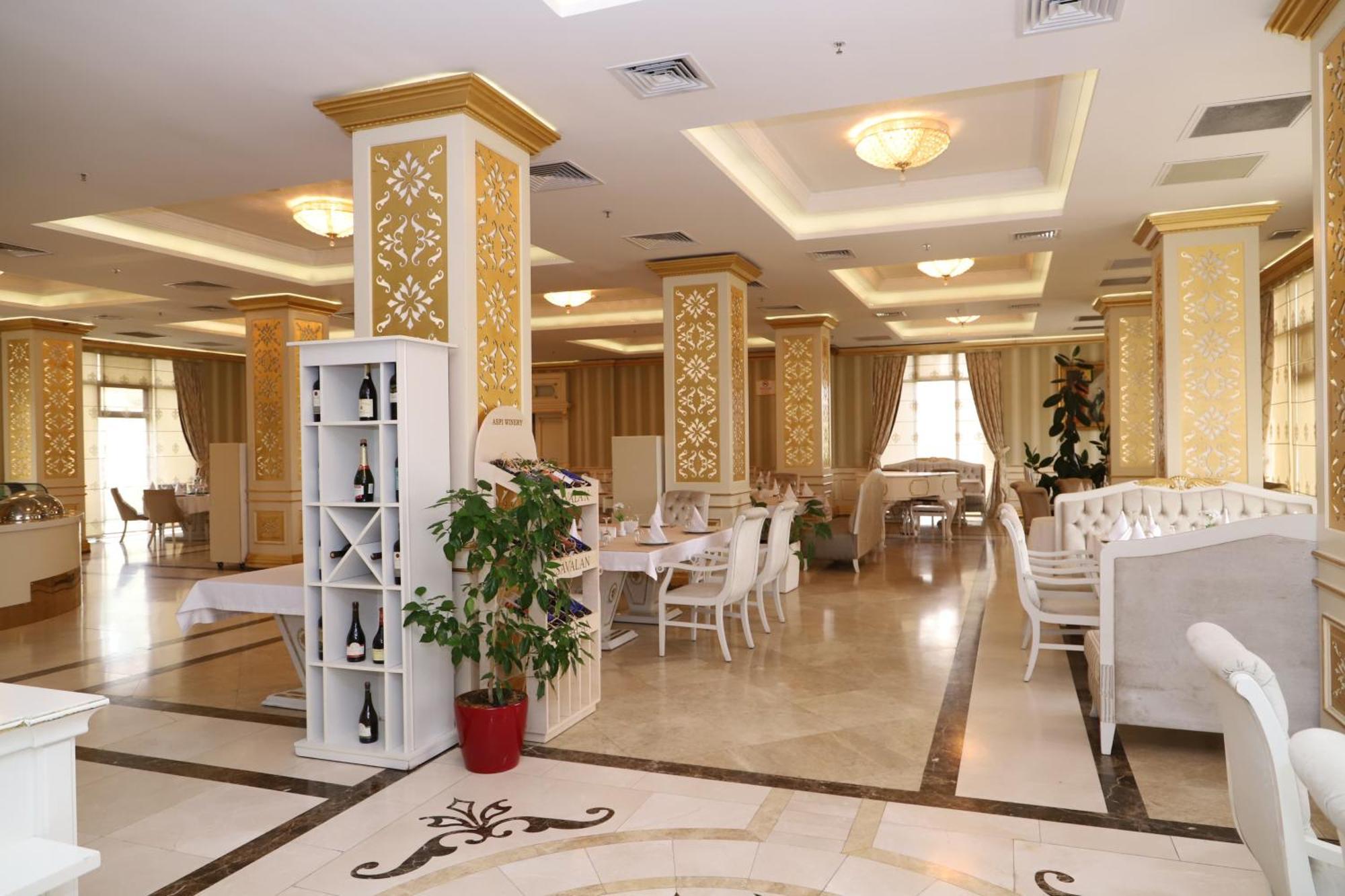 Ayan Palace Hotel Tovuz Екстериор снимка
