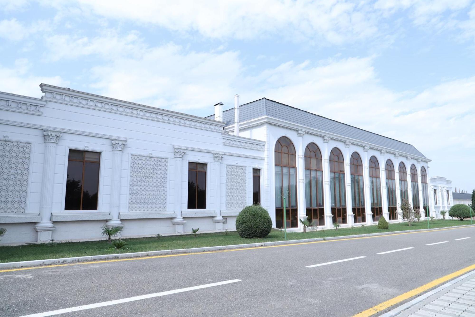 Ayan Palace Hotel Tovuz Екстериор снимка
